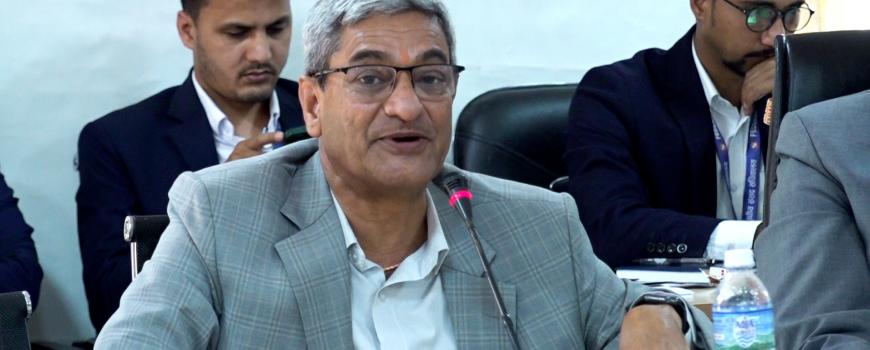 पूर्वगृहमन्त्री लेखकलाई जाँचबुझ आयोगले बयानका लागि बोलायो