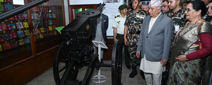 राष्ट्रपतिले गरे राष्ट्रिय संग्रहालय र नेपाली सेनाको सैनिक संग्रहालयको अवलोकन