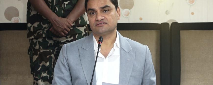 अमेरिकाबाट आइपुग्यो क्यान्सर उपचारको औषधि तथा स्वास्थ्य सामग्री