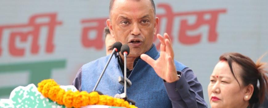 युएई आक्रमणमा नेपालीले ज्यान गएको घटनाप्रति कांग्रेस सभापति थापाद्वारा दुःख व्यक्त युएई आक्रमणमा नेपालीले ज्यान गएको घटनाप्रति कांग्रेस सभापति थापाद्वारा दुःख व्यक्त